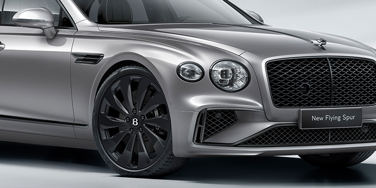 Bentley Tel Aviv New Bentley Flying Spur sedan front bonnet in Silverlake paint with Black Specification with black ten spoke wheel, black matrix grille and black exterior details
